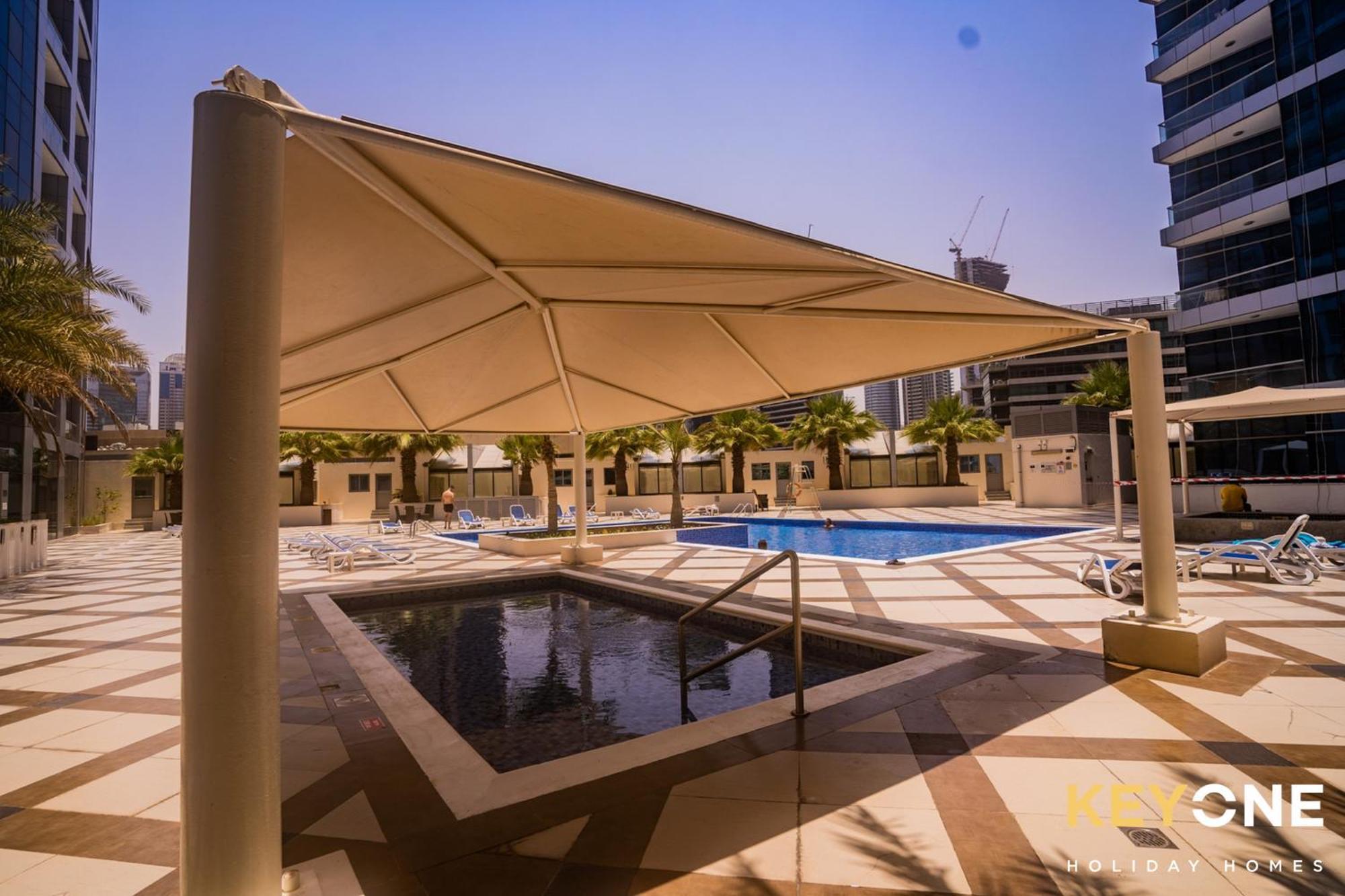 Апартаменты Contemporary One Bedroom With Full Marina View *